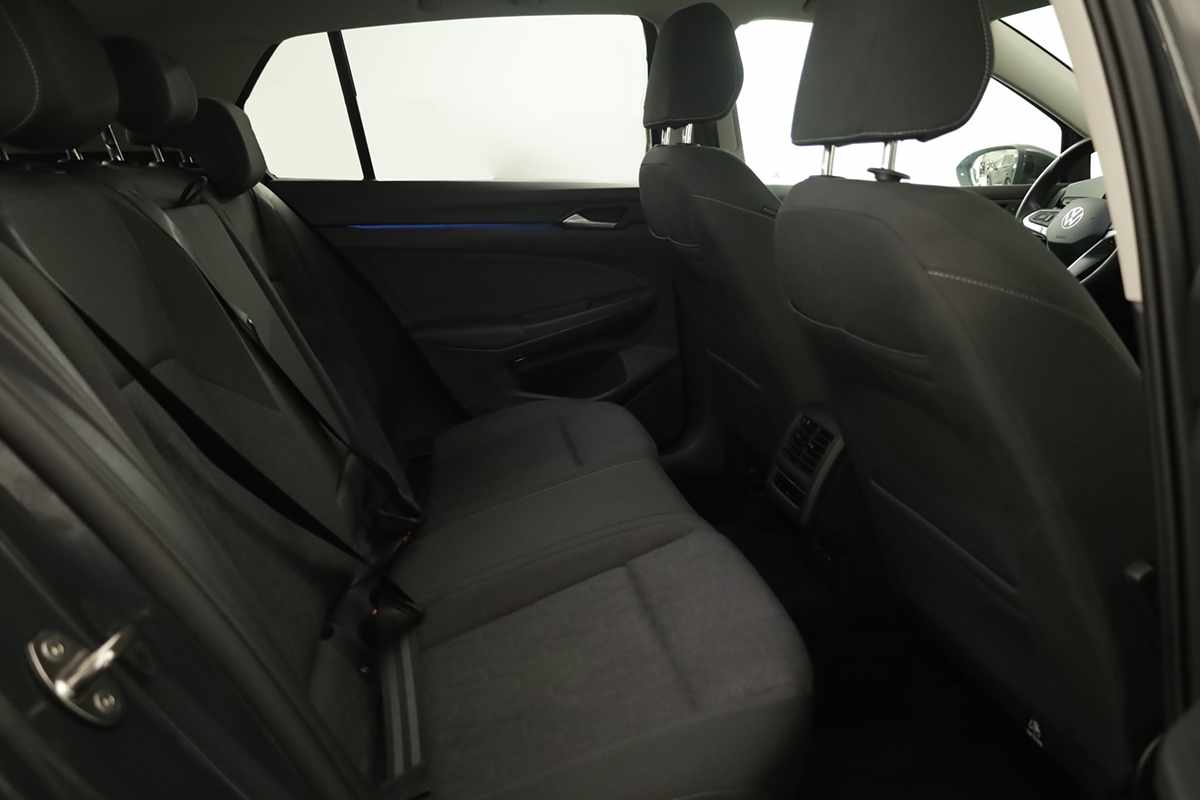 volkswagen-golf-2025-hibrido-a-gasolina-1498cc