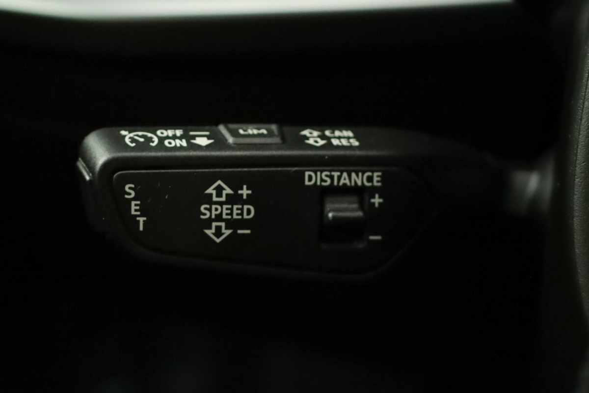 audi-a3-sportback-2024-hibrido-a-gasolina-1395cc
