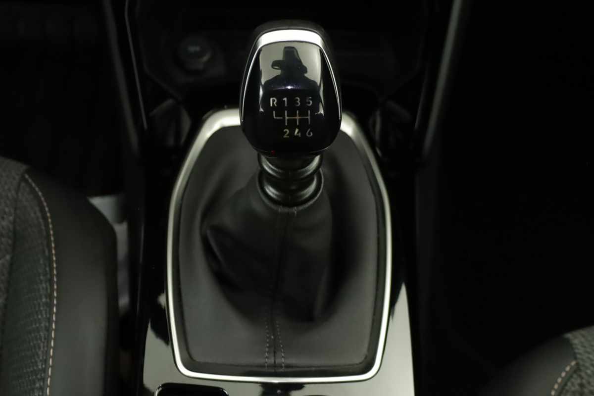peugeot-2008-2025-gasolina-1199cc