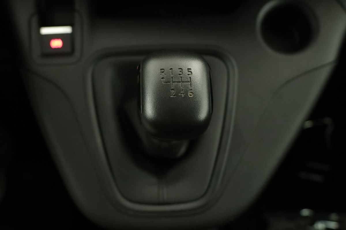 citroen-berlingo-2024-diesel-1499cc