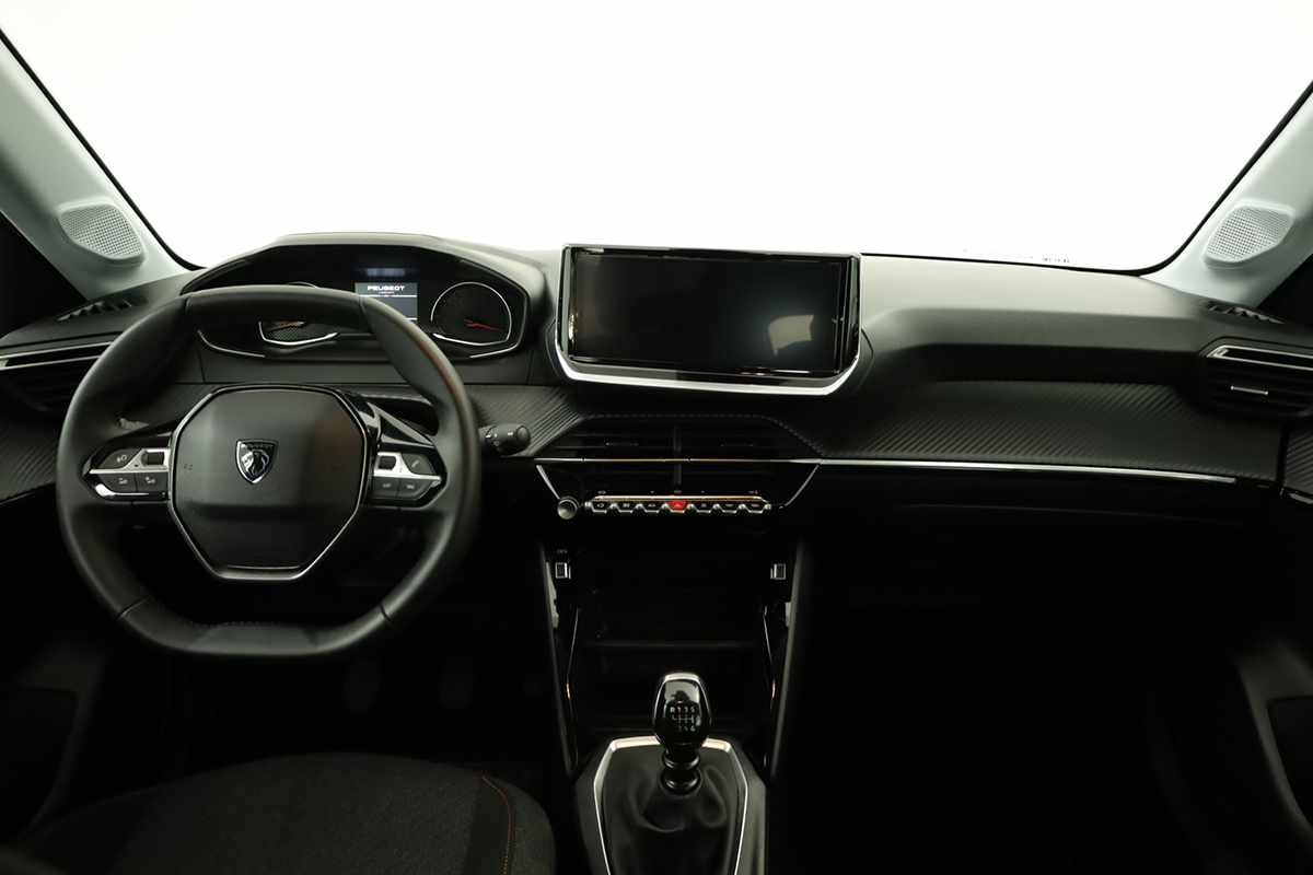 peugeot-208-2025-gasolina-1199cc