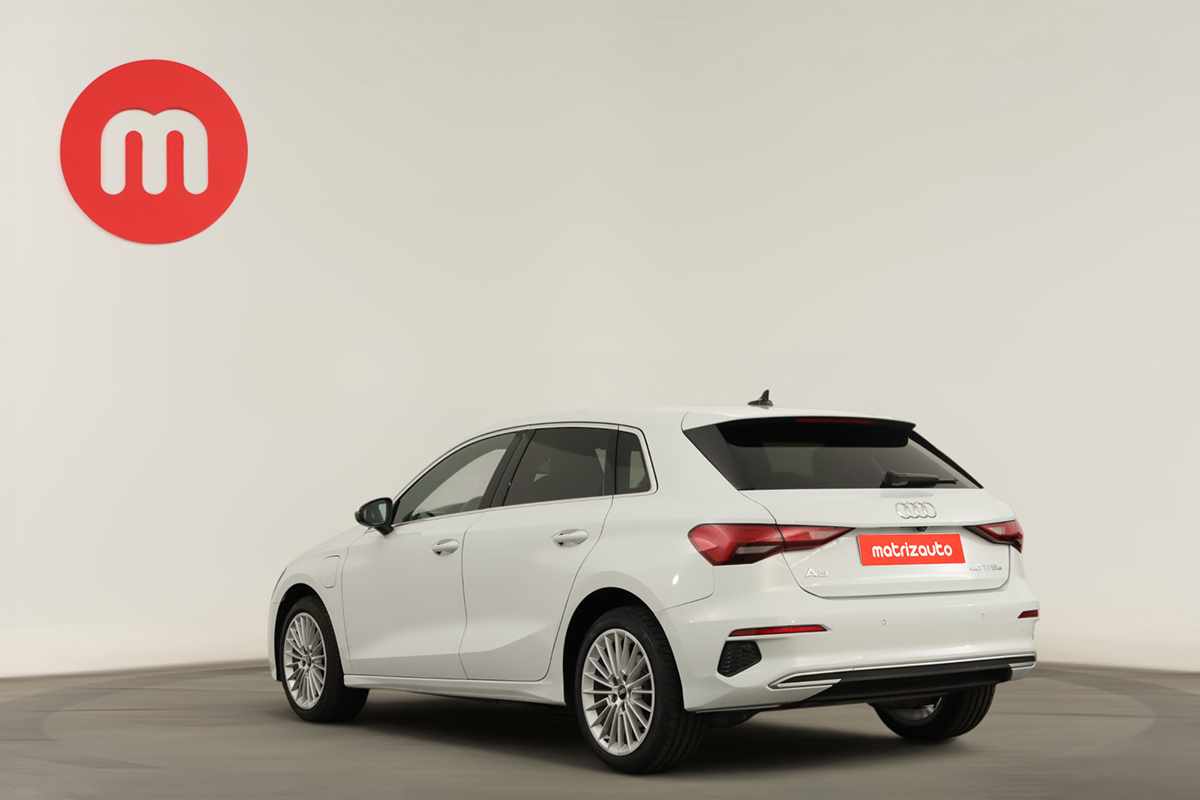 audi-a3-sportback-2024-hibrido-a-gasolina-1395cc