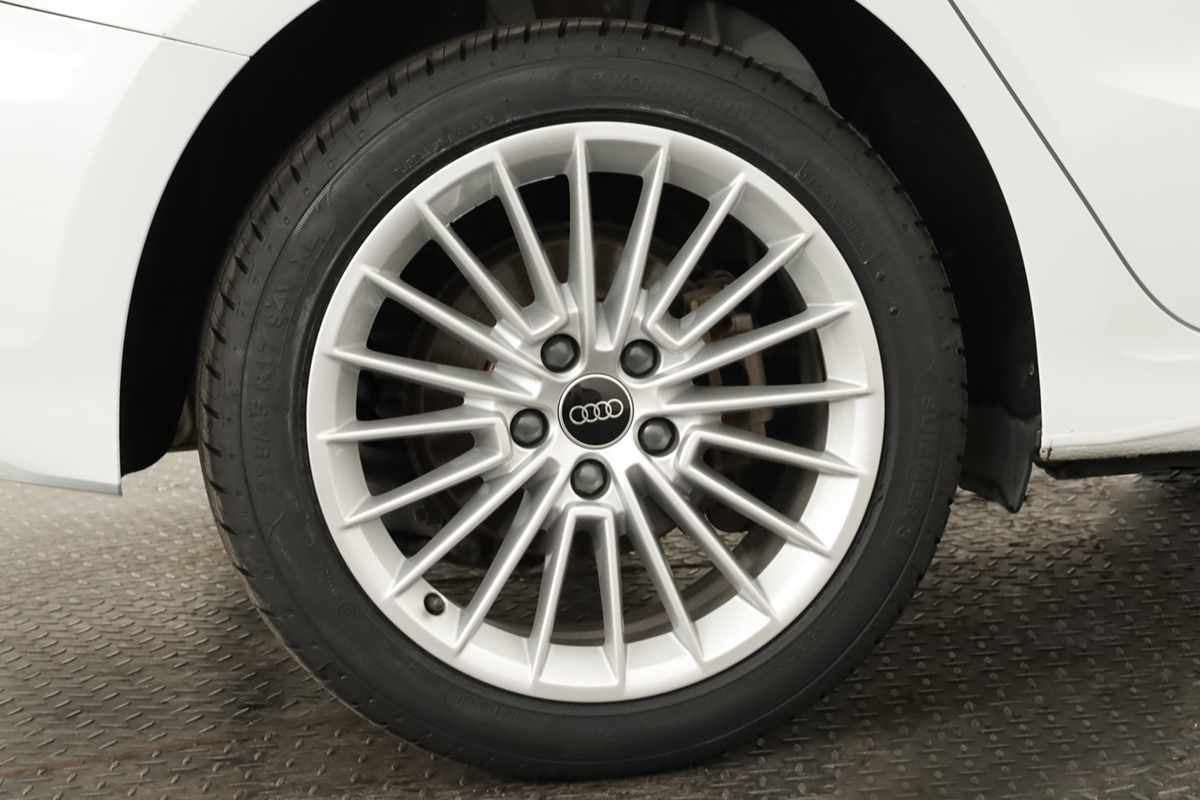 audi-a3-sportback-2024-hibrido-a-gasolina-1395cc