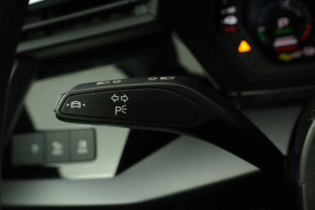 audi-a3-sportback-2025-hibrido-a-gasolina-1498cc