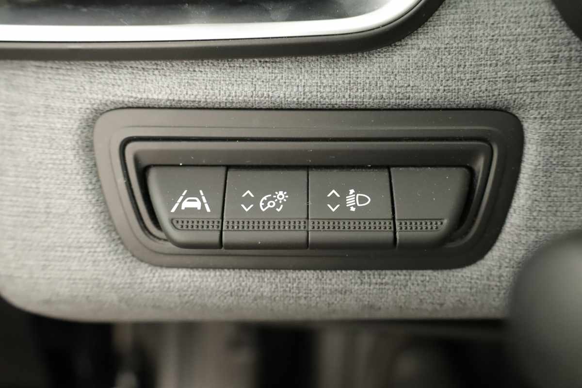 renault-clio-2024-gpl-999cc