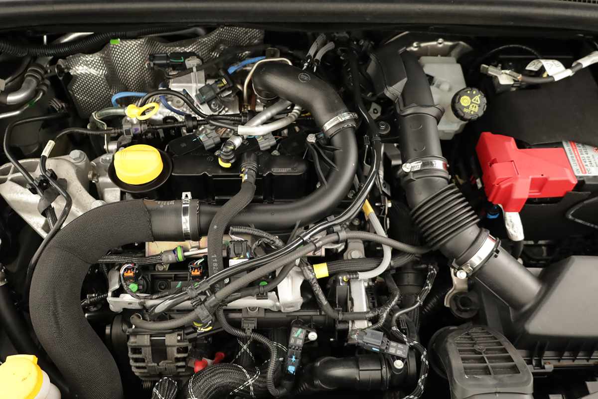 renault-clio-2024-gpl-999cc