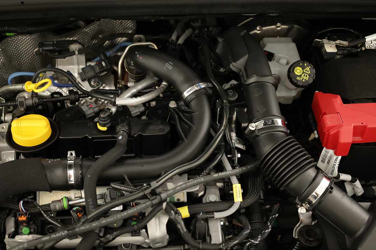 renault-clio-2025-gpl-999cc