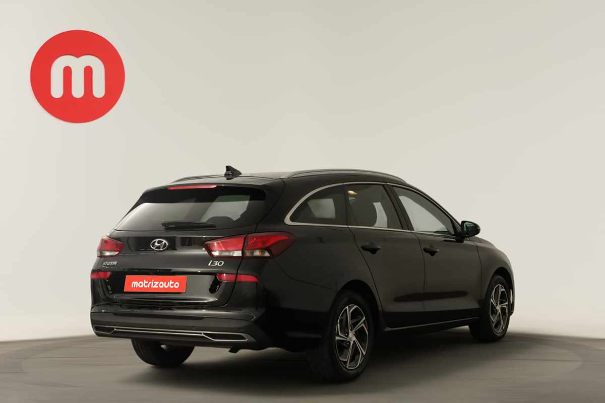 hyundai-i30-sw-2024-gasolina-998cc