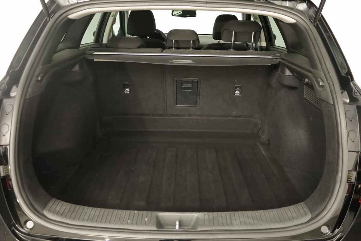 hyundai-i30-sw-2024-gasolina-998cc