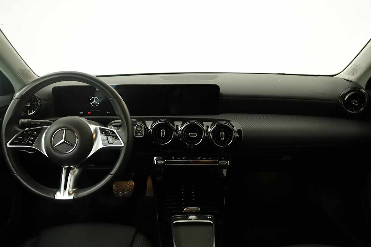 mercedes-benz-classe-a-2025-gasolina-1332cc