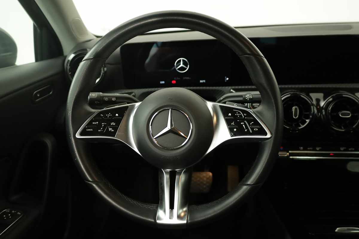 mercedes-benz-classe-a-2025-gasolina-1332cc