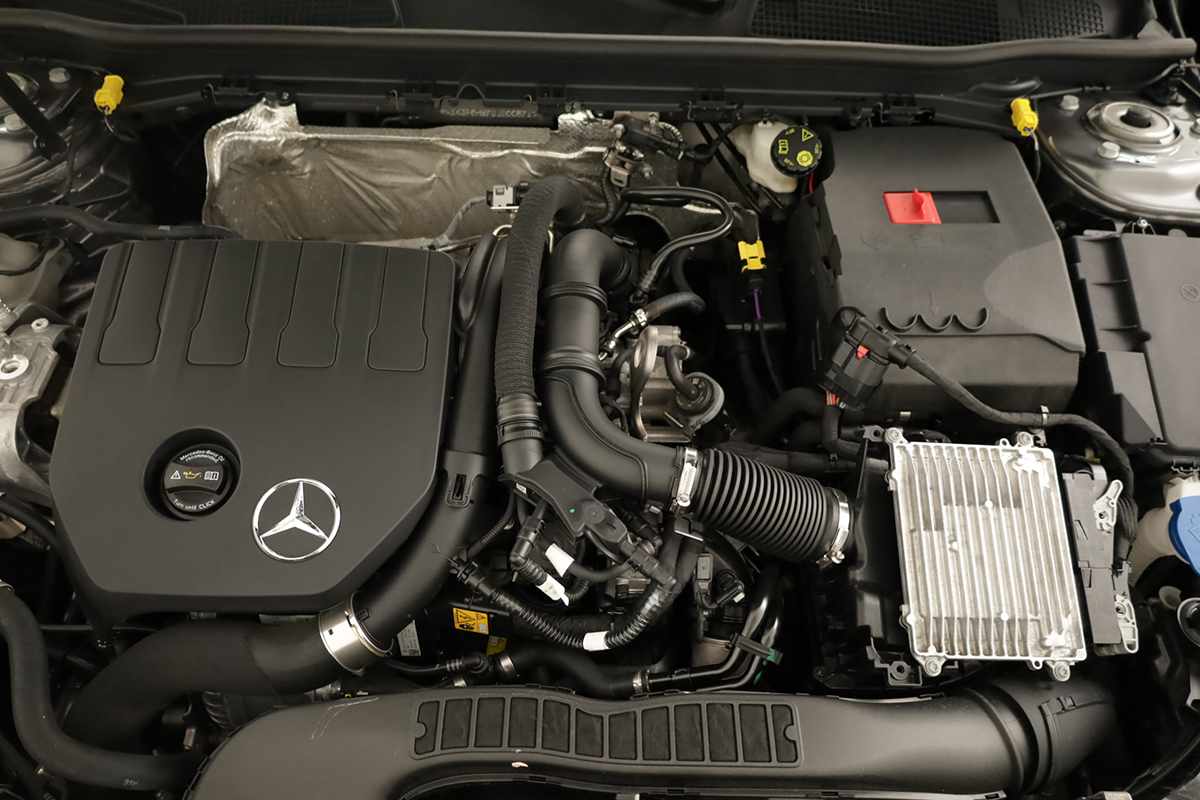 mercedes-benz-classe-a-2025-gasolina-1332cc