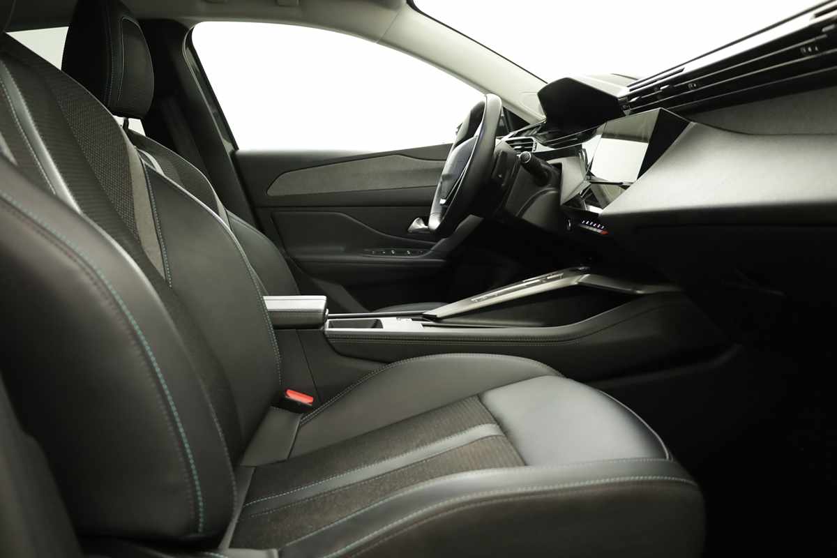 peugeot-308-sw-2024-gasolina-1199cc