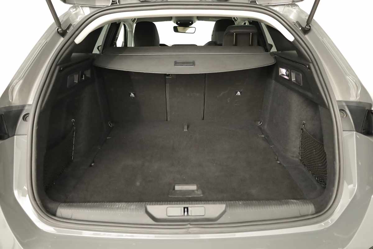 peugeot-308-sw-2024-gasolina-1199cc