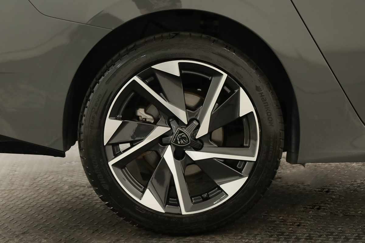 peugeot-308-sw-2024-gasolina-1199cc