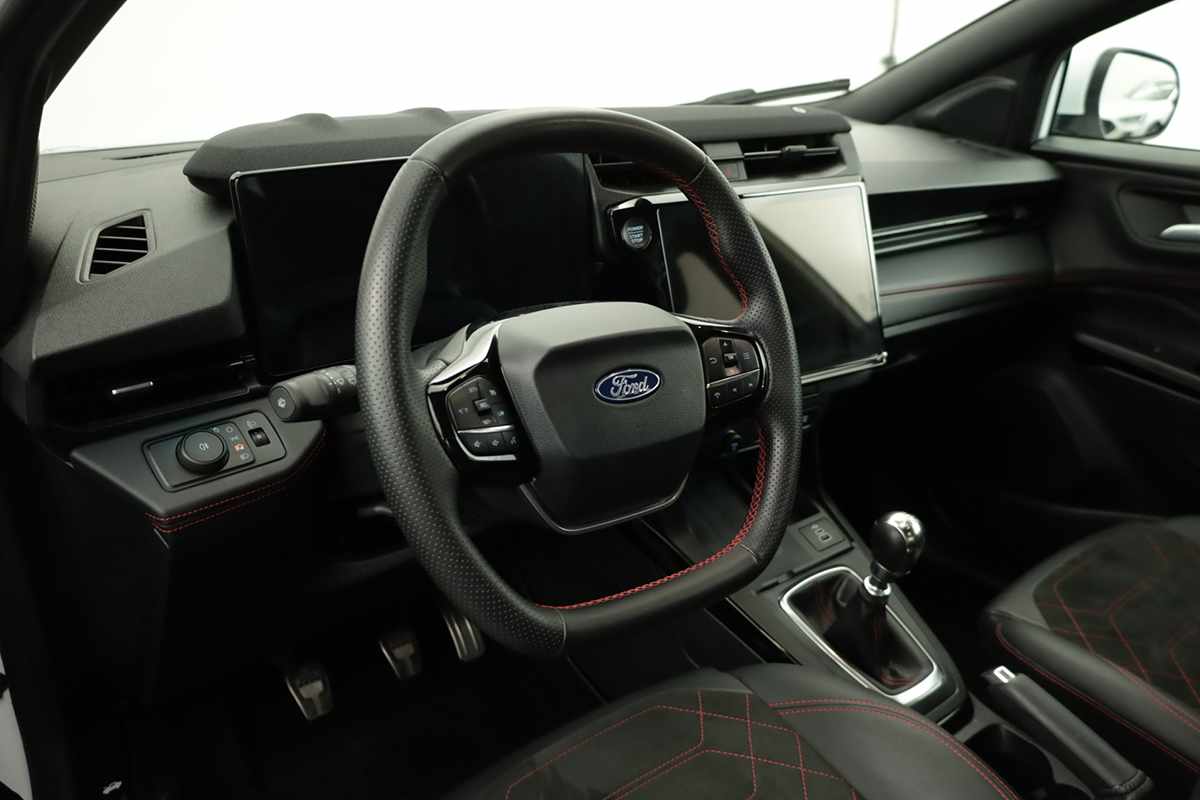 ford-puma-2025-gasolina-998cc