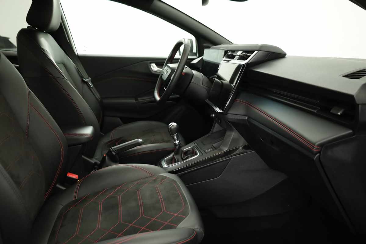 ford-puma-2025-gasolina-998cc
