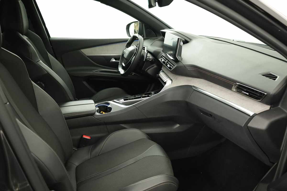 peugeot-3008-2024-gasolina-1199cc