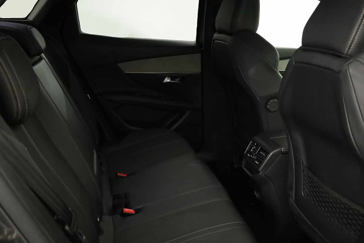 peugeot-3008-2024-gasolina-1199cc