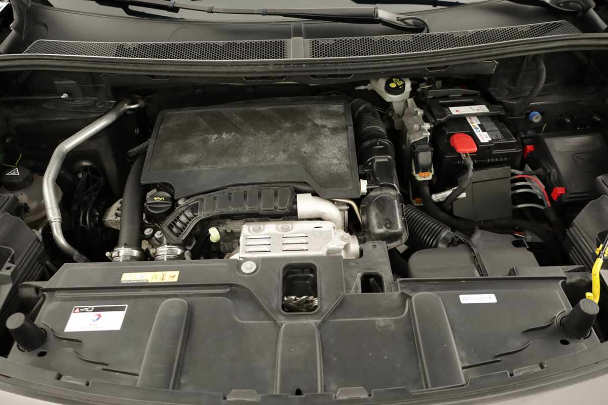 peugeot-3008-2024-gasolina-1199cc