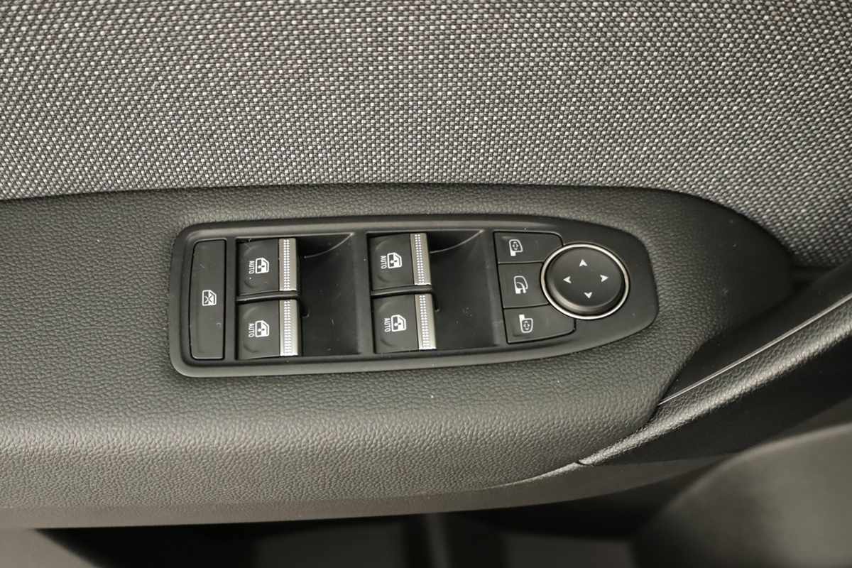 renault-captur-2026-gasolina-1199cc