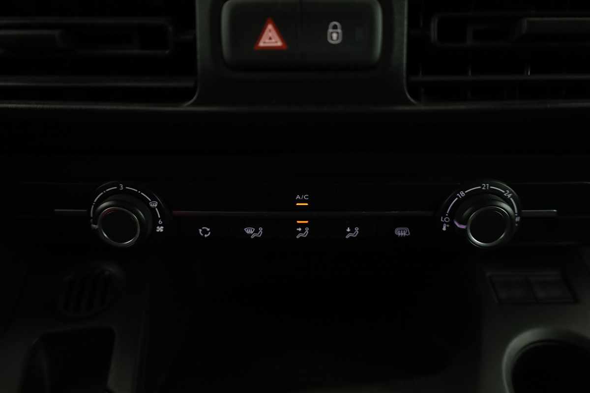 citroen-berlingo-2024-diesel-1499cc