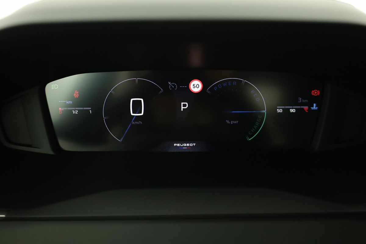 peugeot-208-2026-gasolina-1199cc