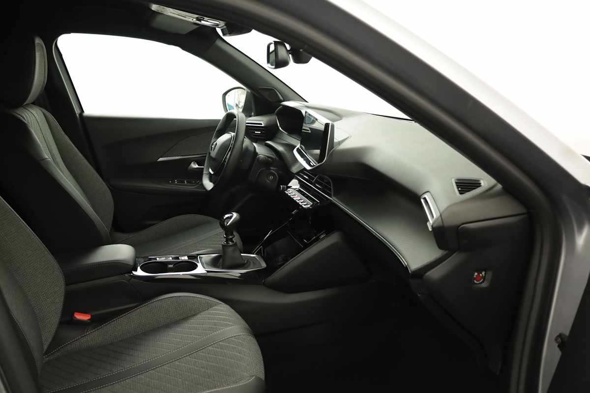 peugeot-2008-2025-gasolina-1199cc