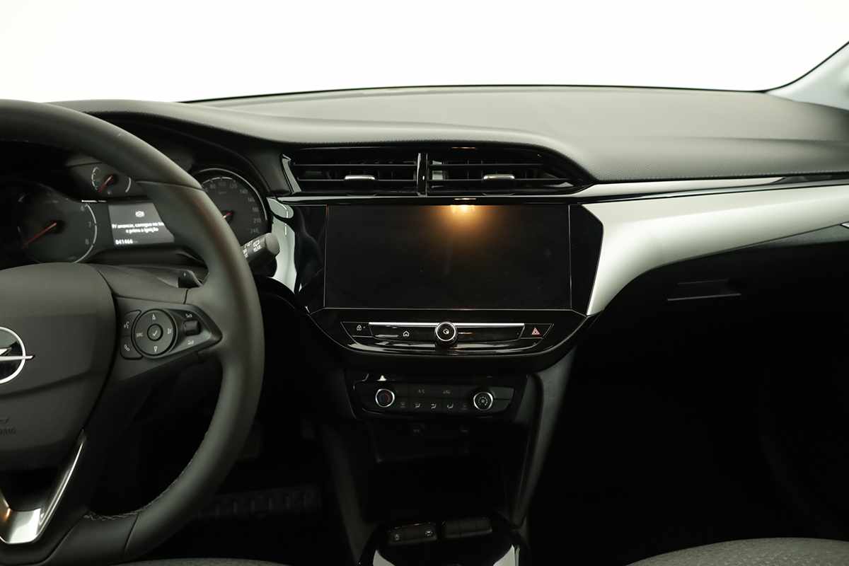opel-corsa-2025-gasolina-1199cc