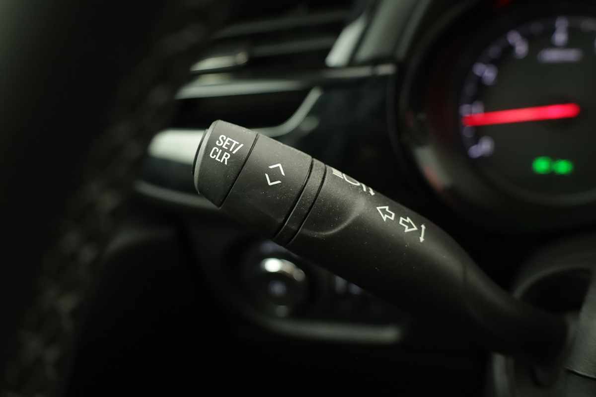 opel-corsa-2025-gasolina-1199cc
