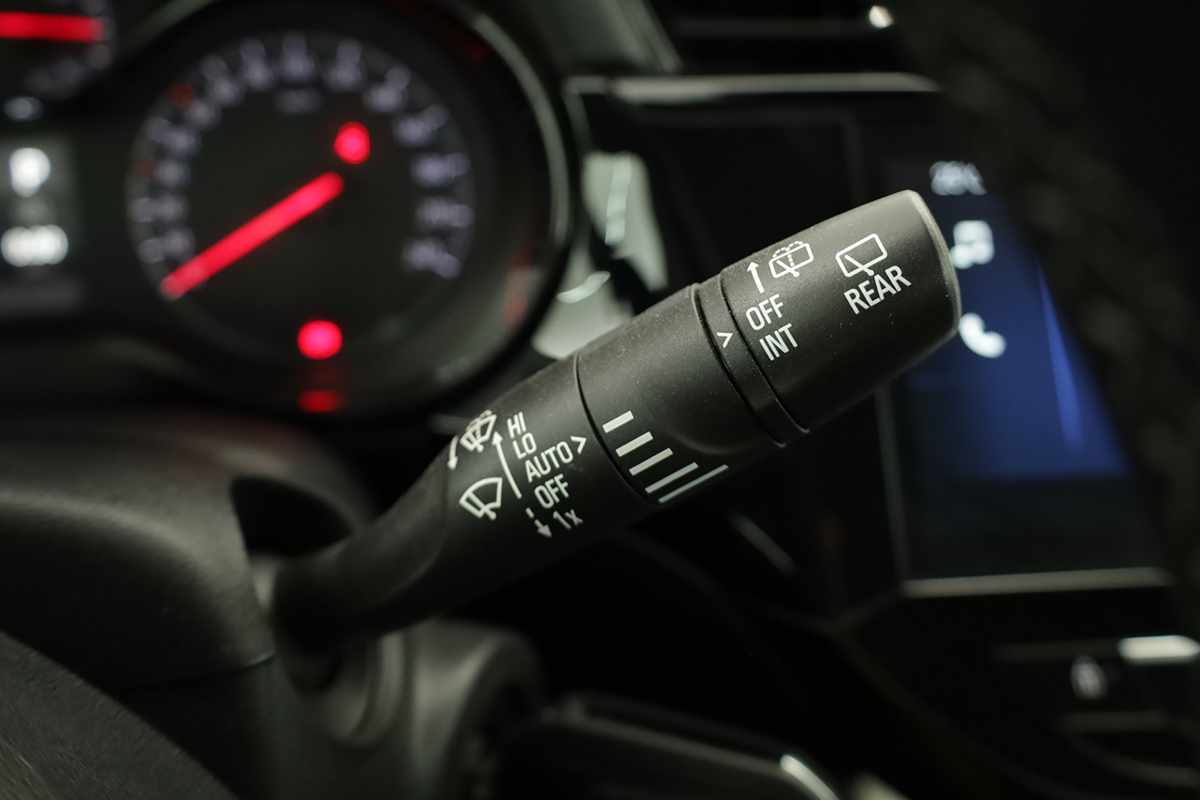 opel-corsa-2025-gasolina-1199cc