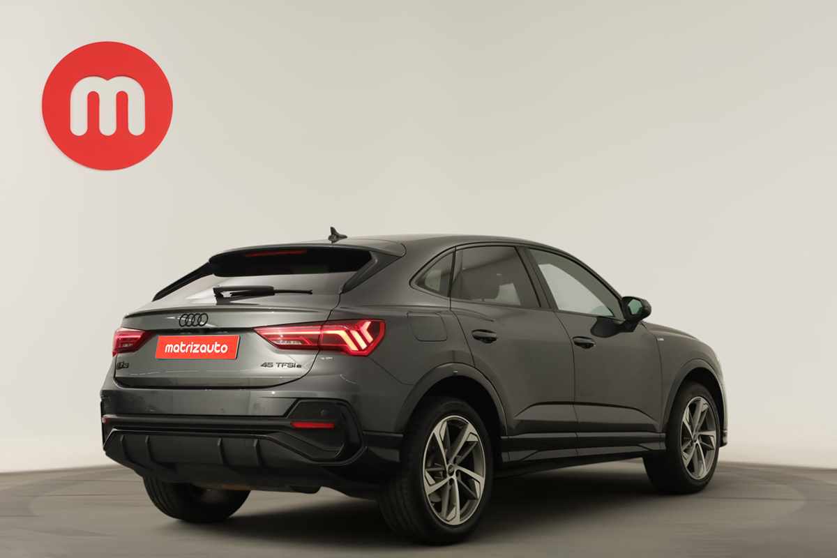 audi-q3-2024-hibrido-a-gasolina-1395cc