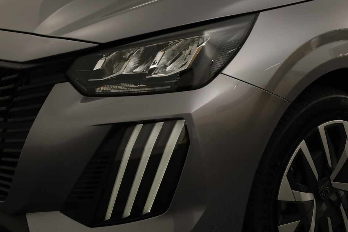 peugeot-e-208-2024-eletrico-0cc
