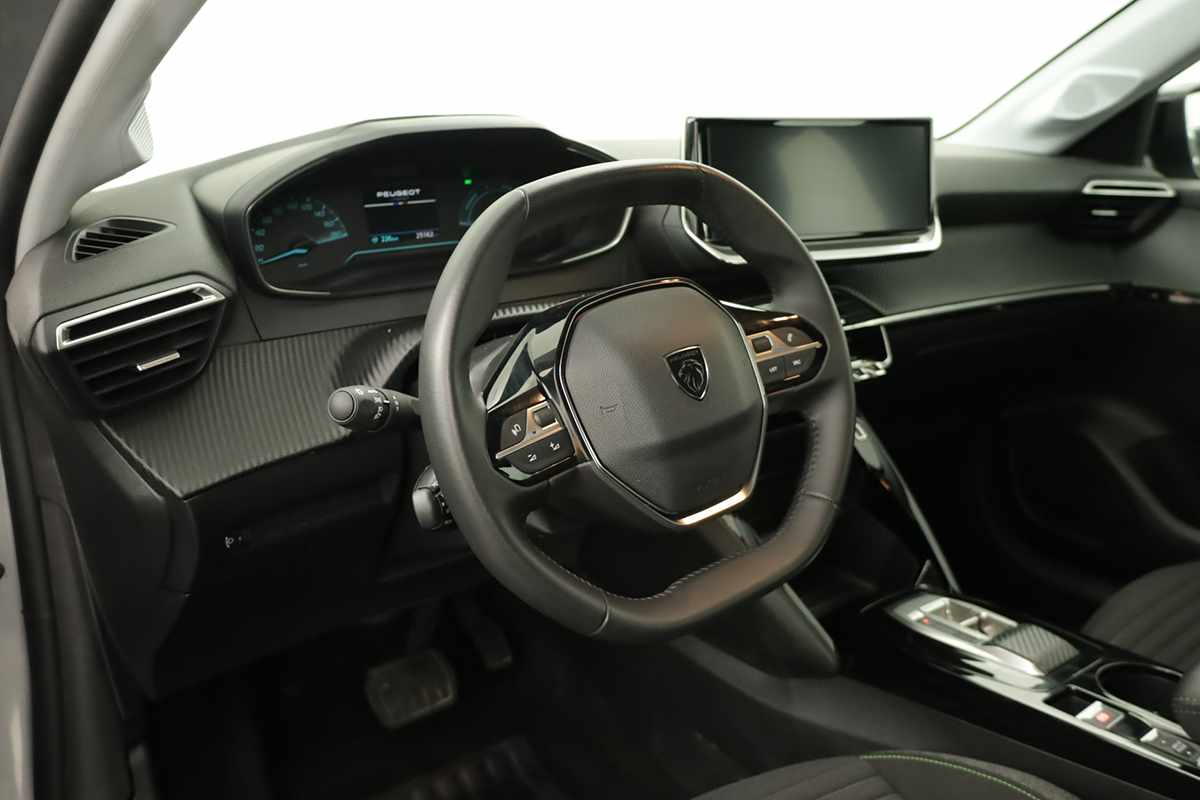 peugeot-e-208-2024-eletrico-0cc