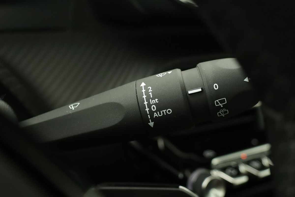 peugeot-e-208-2024-eletrico-0cc