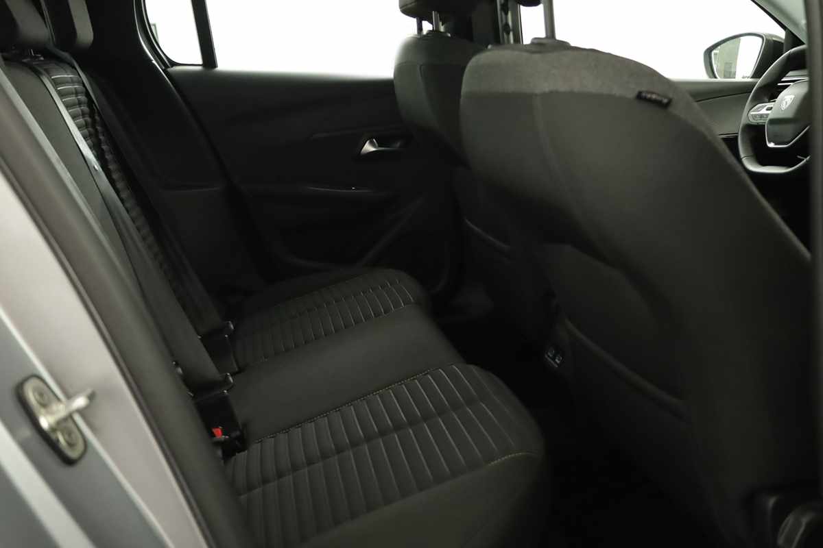 peugeot-e-208-2024-eletrico-0cc