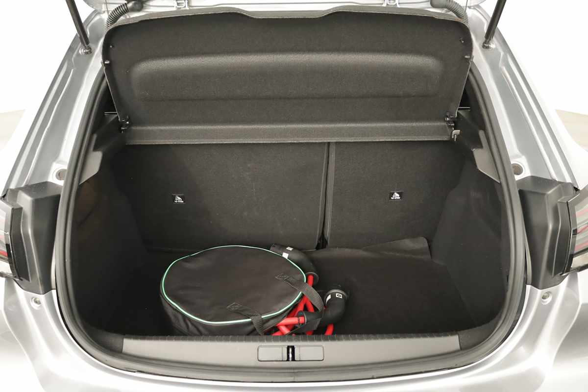 peugeot-e-208-2024-eletrico-0cc
