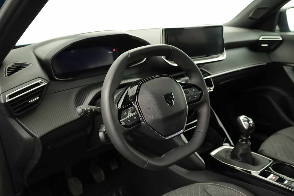 peugeot-2008-2025-gasolina-1199cc