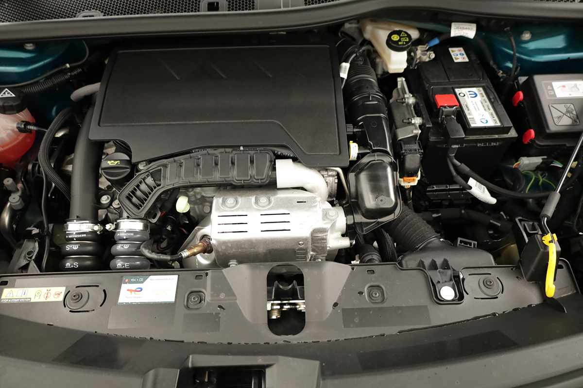peugeot-2008-2025-gasolina-1199cc