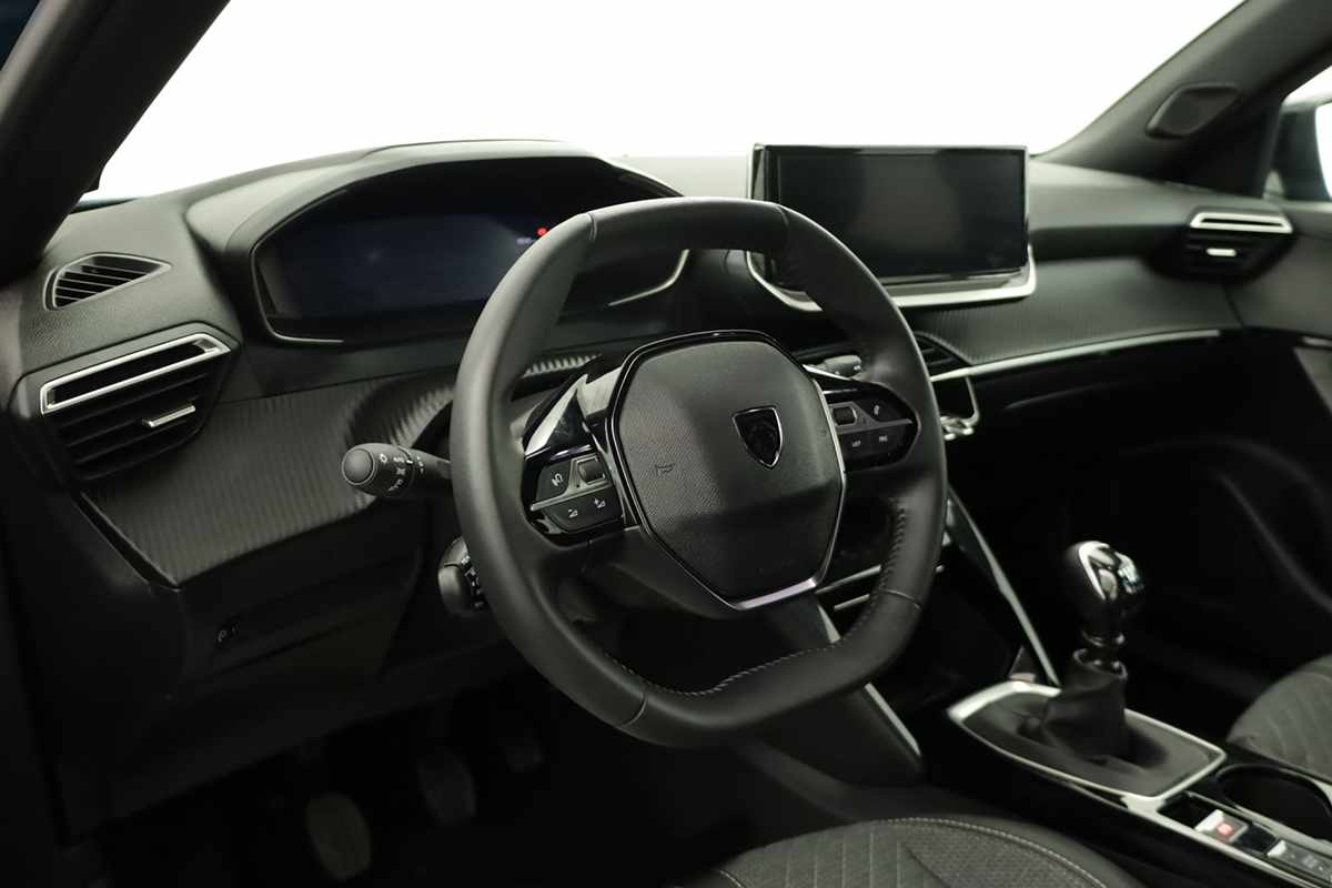 peugeot-2008-2025-gasolina-1199cc
