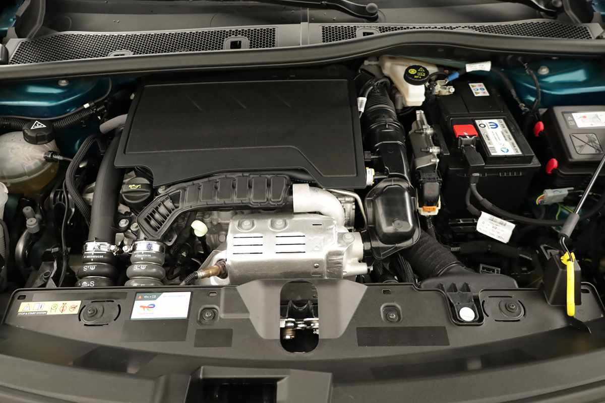 peugeot-2008-2025-gasolina-1199cc
