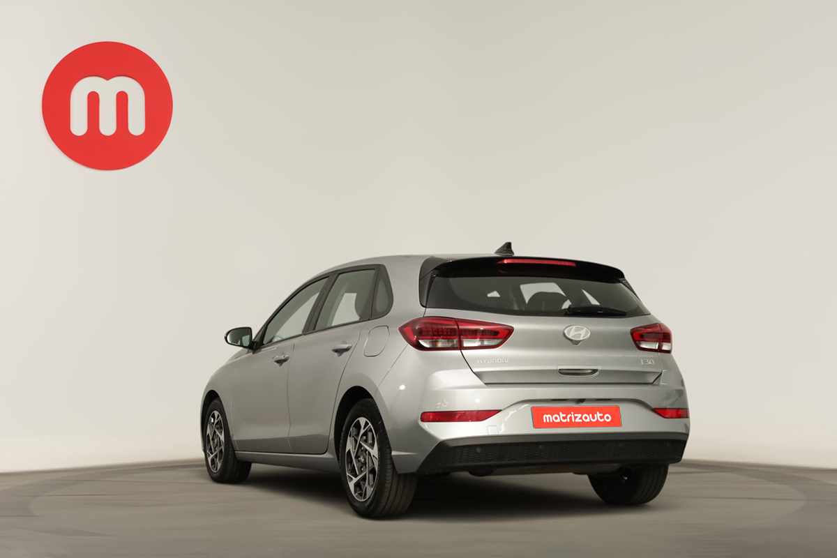hyundai-i30-2025-gasolina-998cc