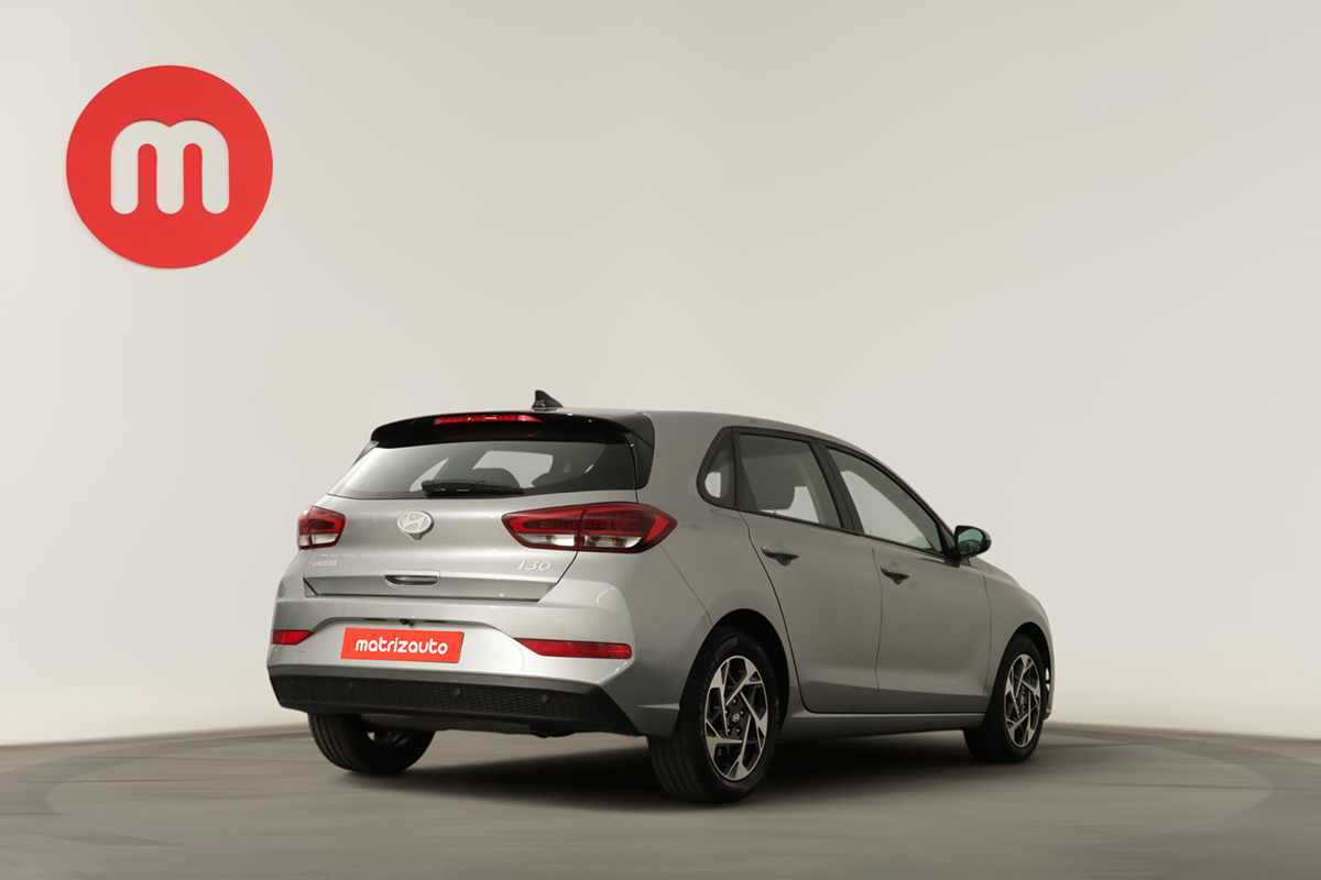 hyundai-i30-2025-gasolina-998cc