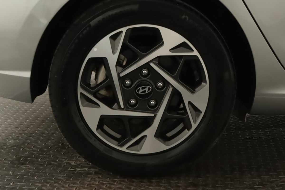 hyundai-i30-2025-gasolina-998cc