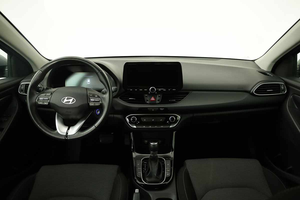 hyundai-i30-2025-gasolina-998cc