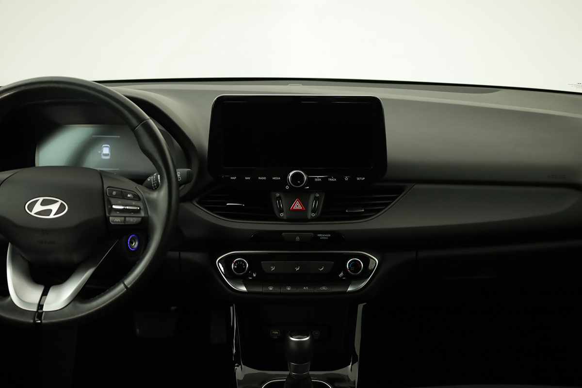 hyundai-i30-2025-gasolina-998cc