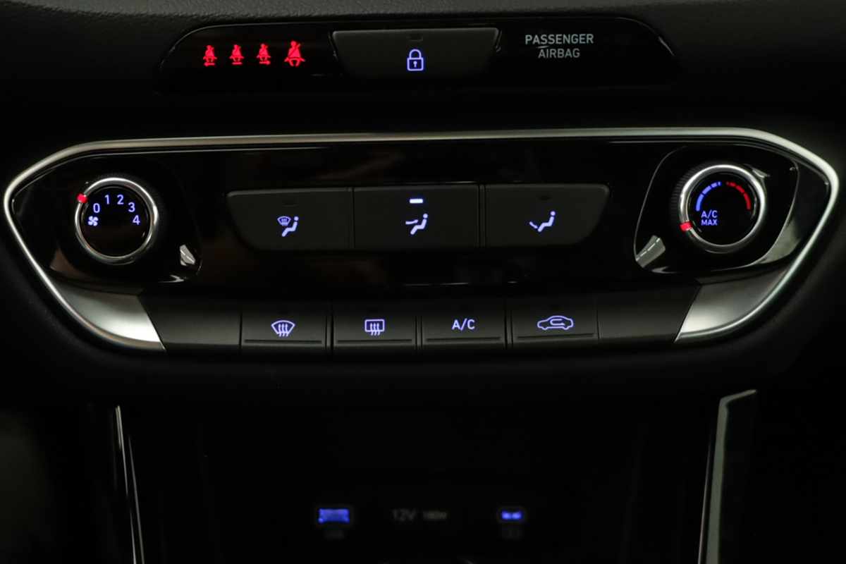 hyundai-i30-2025-gasolina-998cc