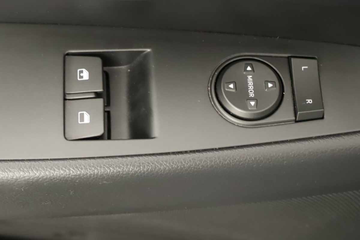 hyundai-i30-2025-gasolina-998cc