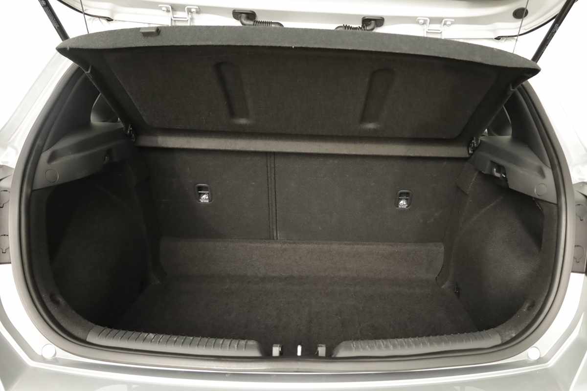 hyundai-i30-2025-gasolina-998cc