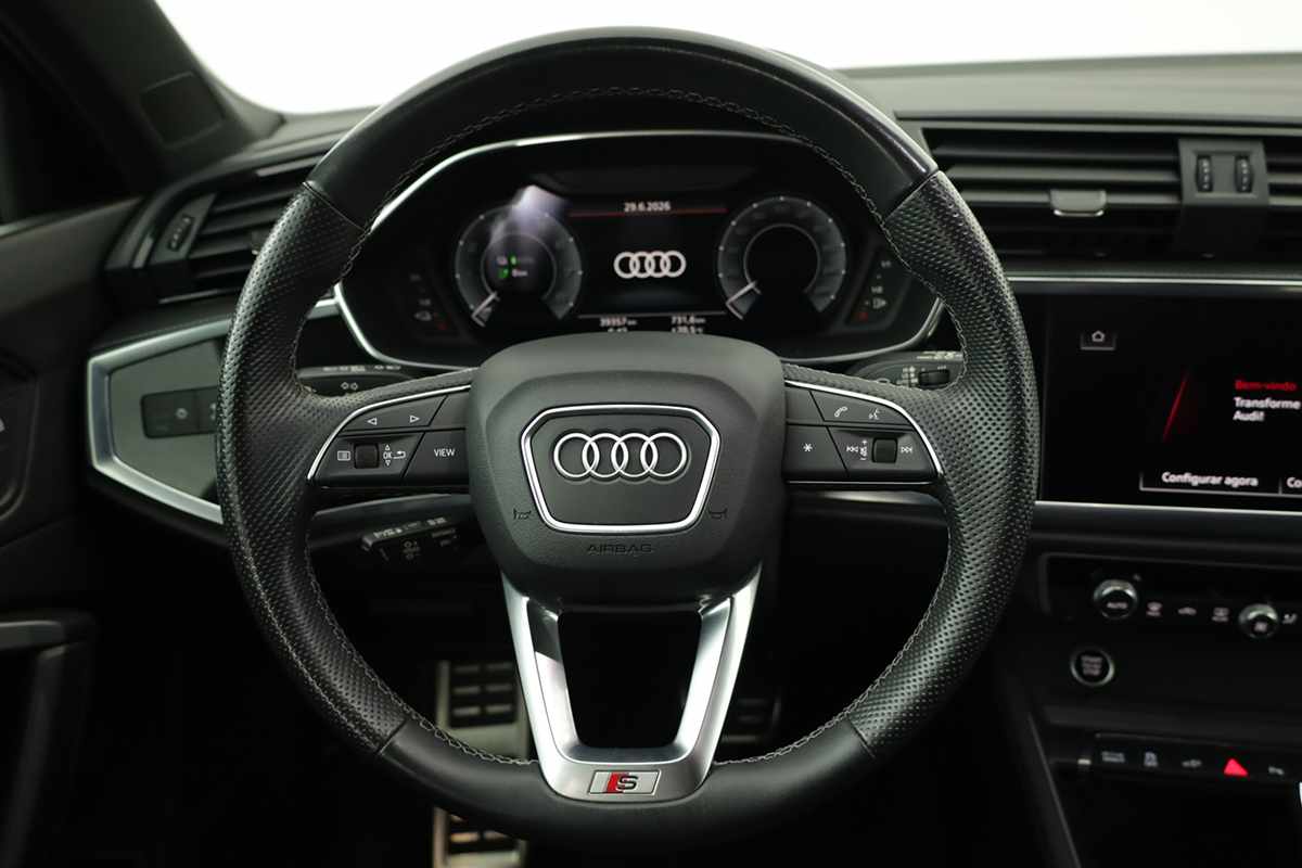 audi-q3-2023-hibrido-a-gasolina-1395cc